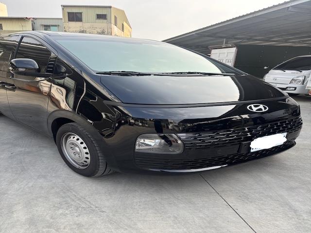 路易達租賃車,STARIA 9人座
